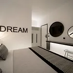 Divelia Bed & Breakfast Perissa (Santorini)