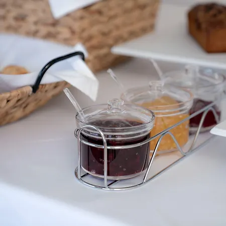 Divelia Perissa (Santorini)