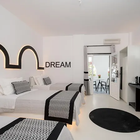 Divelia Perissa (Santorini)