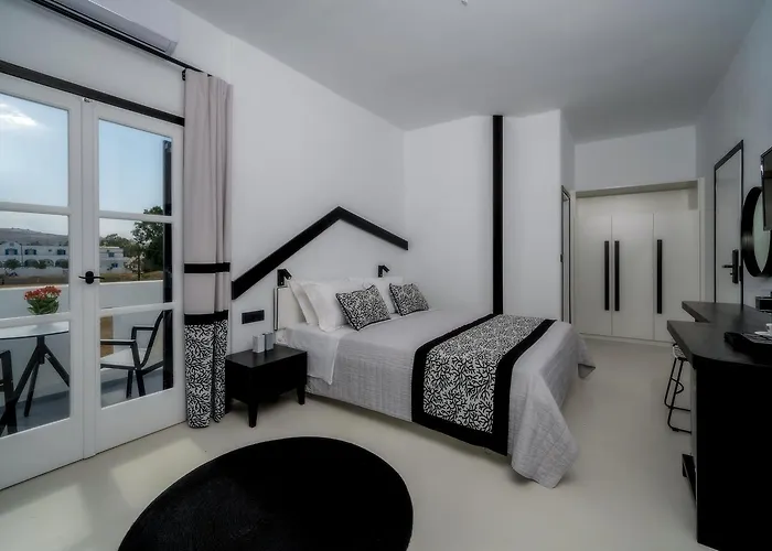 Frühstückspension Divelia Perissa (Santorini)