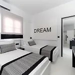 Frühstückspension Divelia 4*