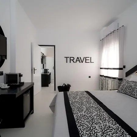 Divelia 4* Perissa (Santorini)