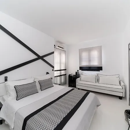 Divelia Frühstückspension Perissa (Santorini)