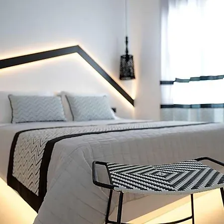 Oda ve Kahvaltı Divelia 4*