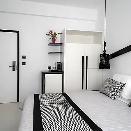 Divelia 4* Perissa (Santorini)