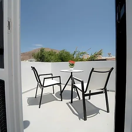 Divelia 4* Perissa (Santorini)