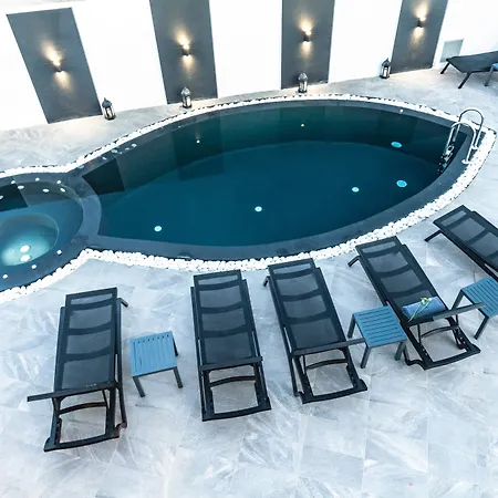 Bed & Breakfast Divelia Perissa (Santorini)