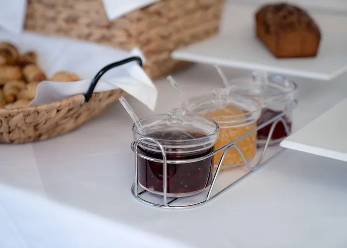 Divelia Perissa (Santorini)