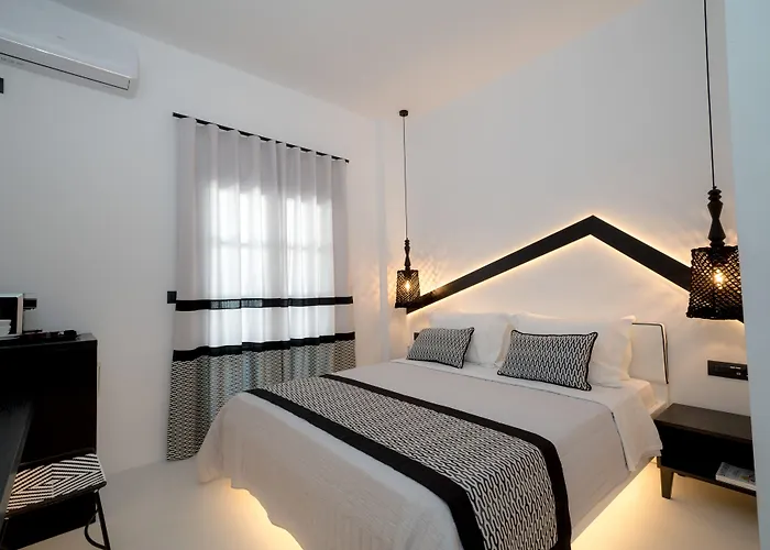 Divelia Bed & Breakfast Perissa (Santorini)