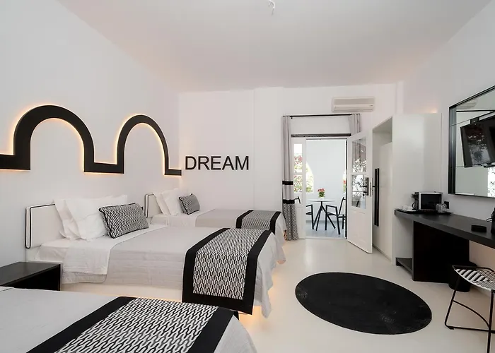 Divelia Perissa (Santorini)